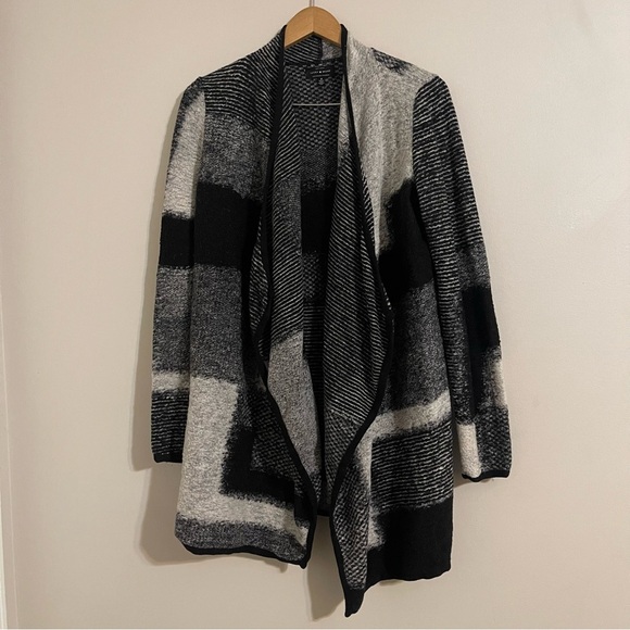 Lucky Brand Sweaters - LUCKY BRAND OPEN FRONT CARDIGAN IKAT GEOMETRIC BLACK GRAY Medium